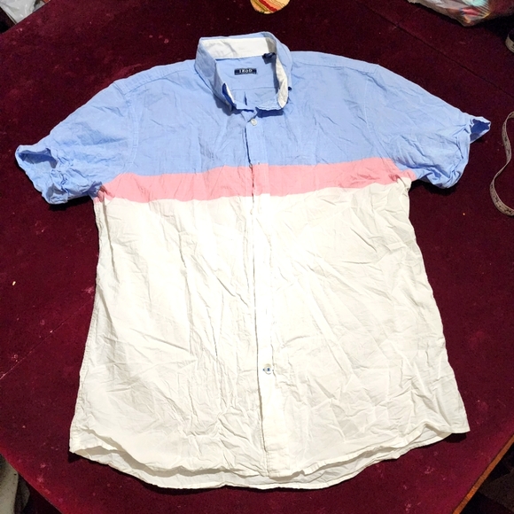 NWOT ... Izod Shortsleeve Button down Casual Shirt - Picture 2 of 7